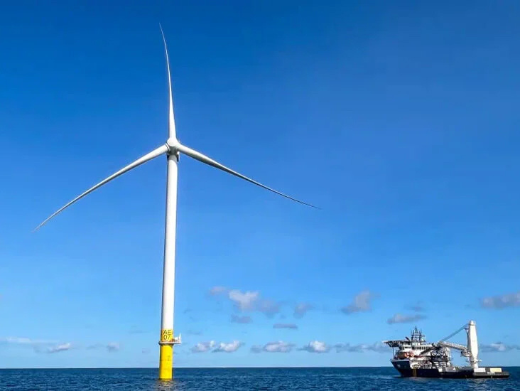 Il pi&ugrave; grande sussidio nella storia dell&rsquo;energia eolica! La Francia stanzia 63 miliardi di euro per l&rsquo;eolico offshore